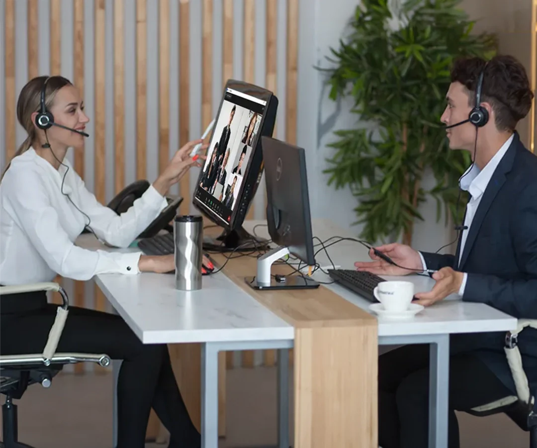 ¿Cuáles son las mejores auriculares para trabajos híbridos?