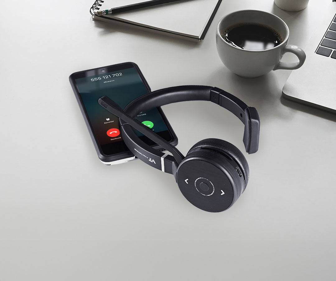 Cómo hacer una compra corporativa de auriculares en Perú: guía para jefes de TI y responsables de compras